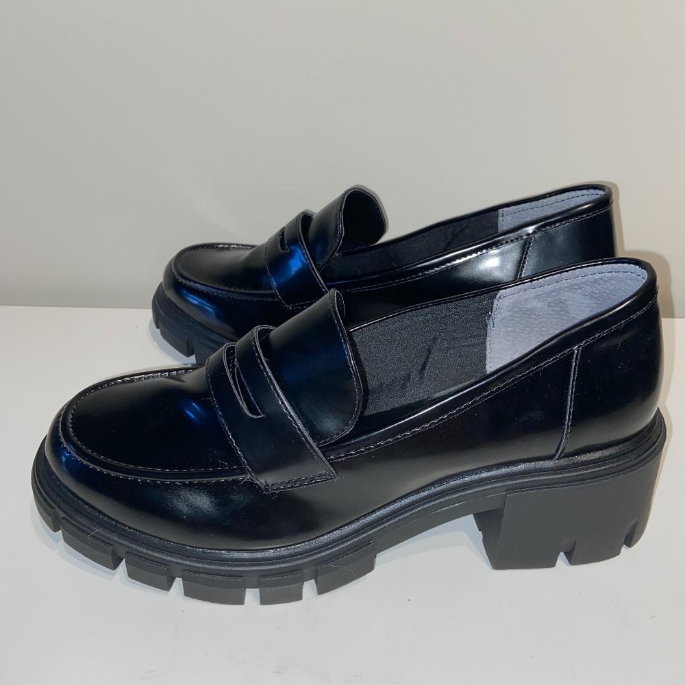 Crown Vintage Black Chunky Penny Loafers 9.5